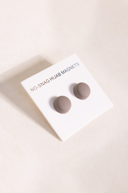 Taupe magnet